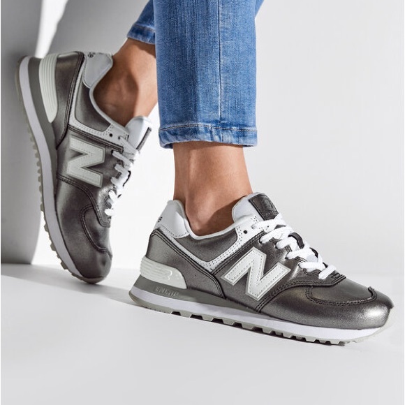 New Balance Shoes - NEW New Balance Womens 574